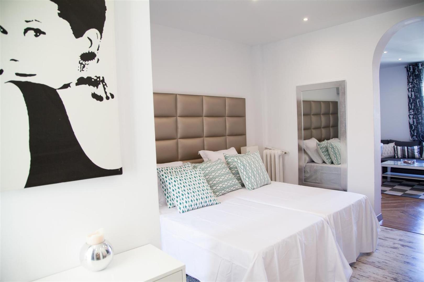 Apartamento City - Solo Adultos Madrid Buitenkant foto